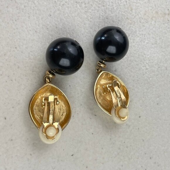 Vintage Earring Dangle Gold Tone & Black Mod 2" Erwin Pearl Clip 1960s Acrylic - Picture 2 of 3
